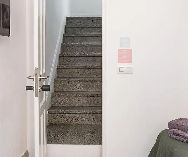 Mapango Small Herberg